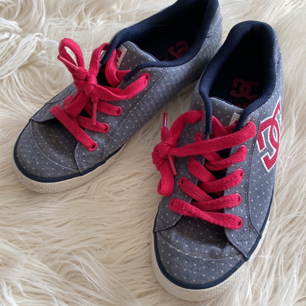 DC skateboard  shoes - Picture 8 of 12